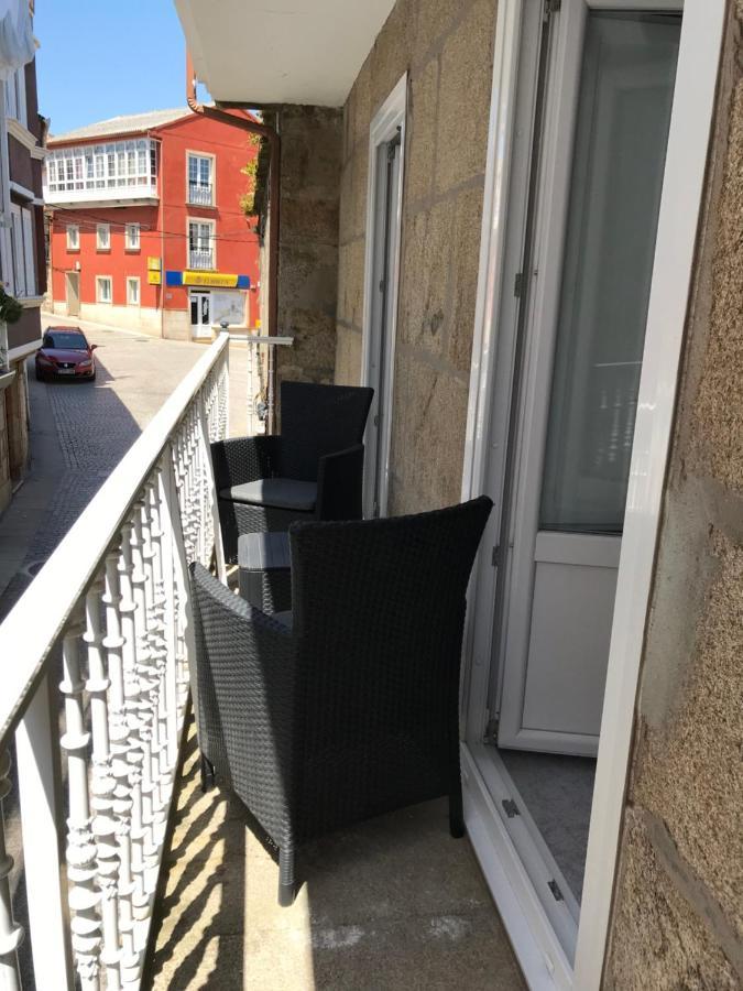 Apartamento Vista Al Puerto De Finisterre Bagian luar foto